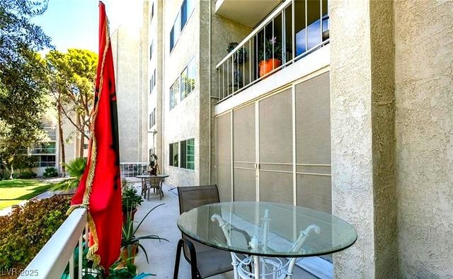 730 South Royal Crest Circle 414, Las Vegas, NV 89169