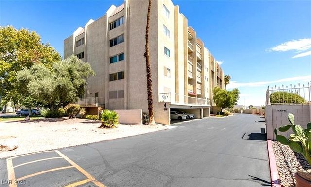 730 South Royal Crest Circle 414, Las Vegas, NV 89169
