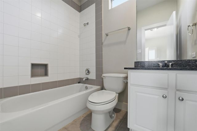 5427 Kansas Street C, Houston, TX 77007