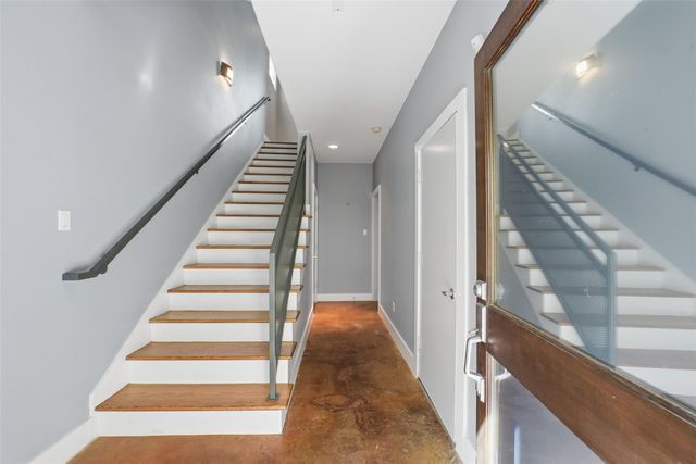 5427 Kansas Street C, Houston, TX 77007