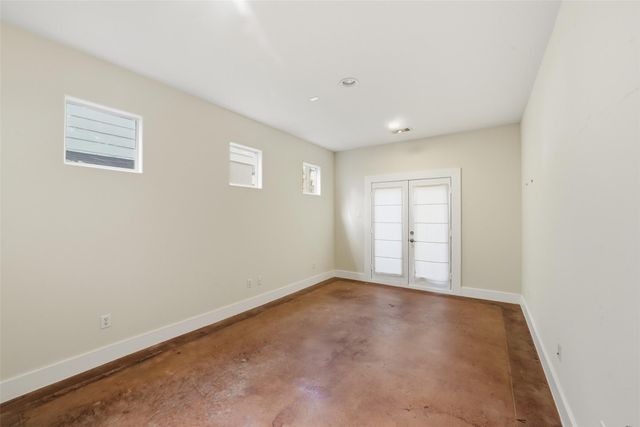 5427 Kansas Street C, Houston, TX 77007