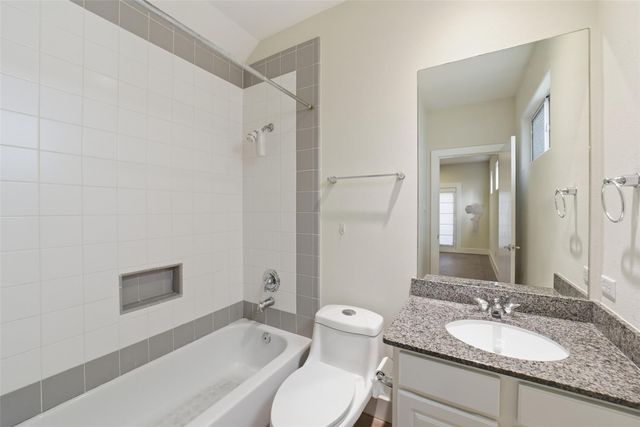 5427 Kansas Street C, Houston, TX 77007