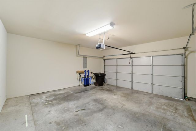 5427 Kansas Street C, Houston, TX 77007