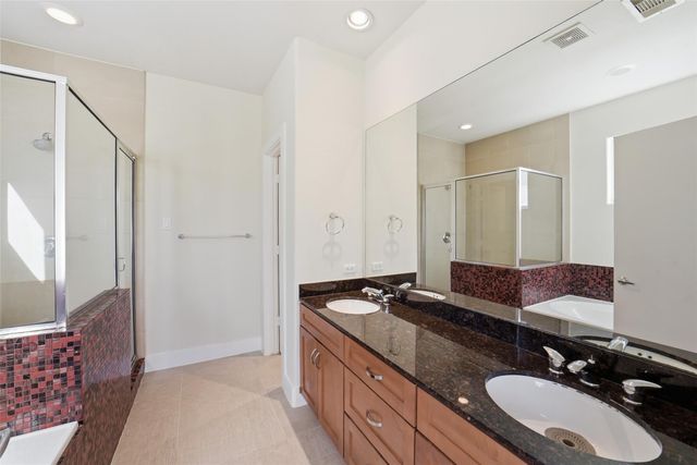 5427 Kansas Street C, Houston, TX 77007