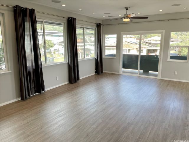 2134 Kanealii Avenue, Honolulu, HI 96813