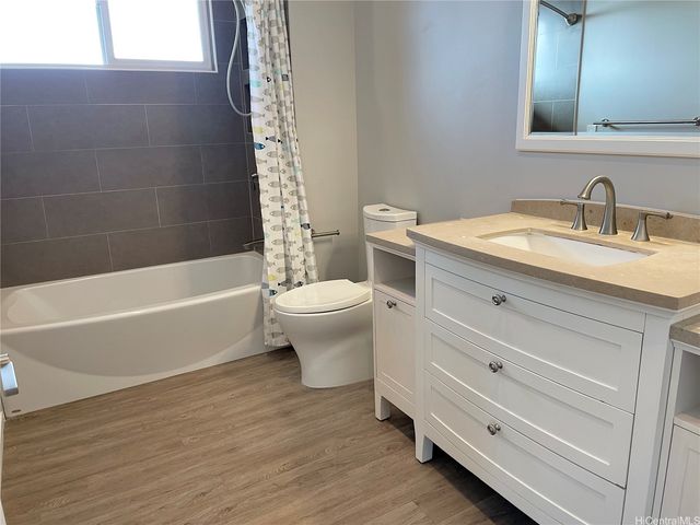 2134 Kanealii Avenue, Honolulu, HI 96813