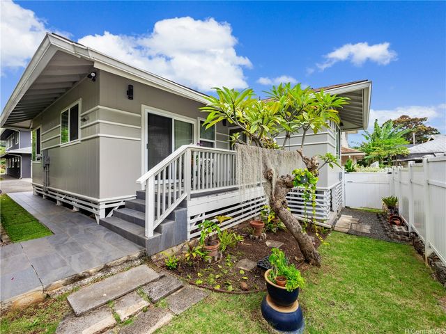 2134 Kanealii Avenue, Honolulu, HI 96813