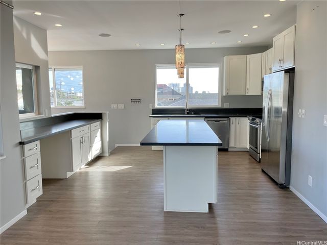 2134 Kanealii Avenue, Honolulu, HI 96813