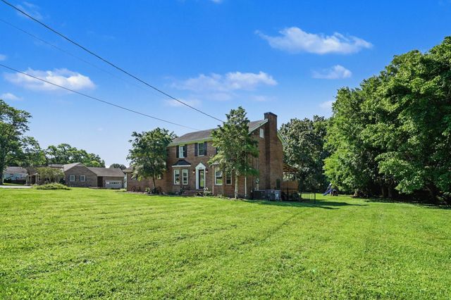 1515 Gina Lynn Dr, Lewisburg, TN 37091