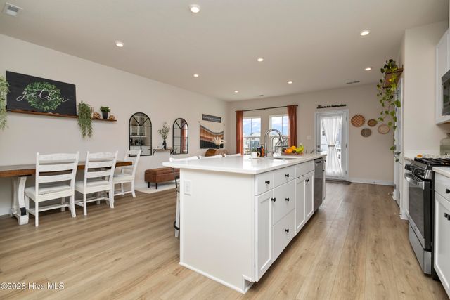 302 Lydia Street, Moyock, NC 27958