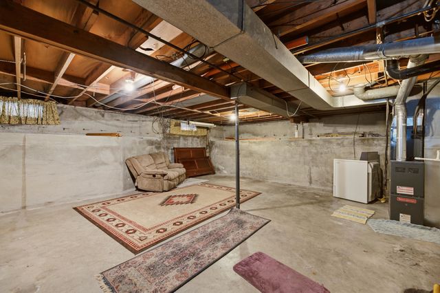 4533 S OAK AVE, Wichita, KS 67217