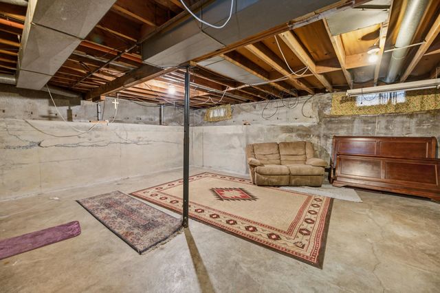 4533 S OAK AVE, Wichita, KS 67217