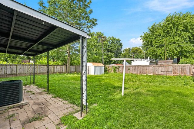 4533 S OAK AVE, Wichita, KS 67217