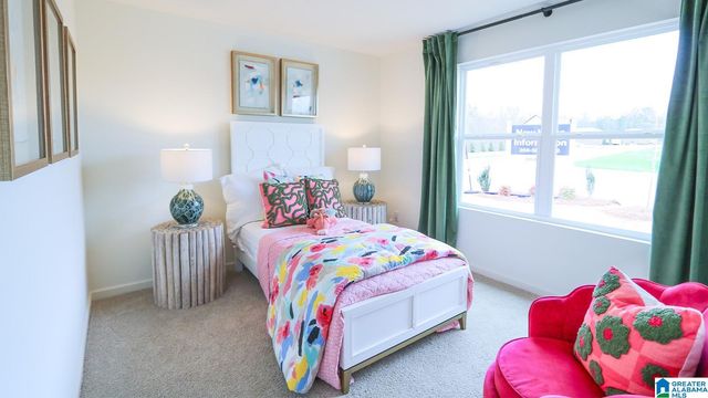 320 OAKMONT CIRCLE, Calera, AL 35040