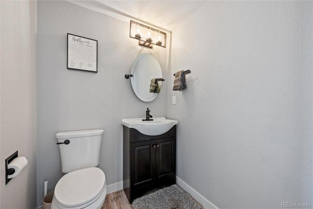 5064 Durham Court, Denver, CO 80239