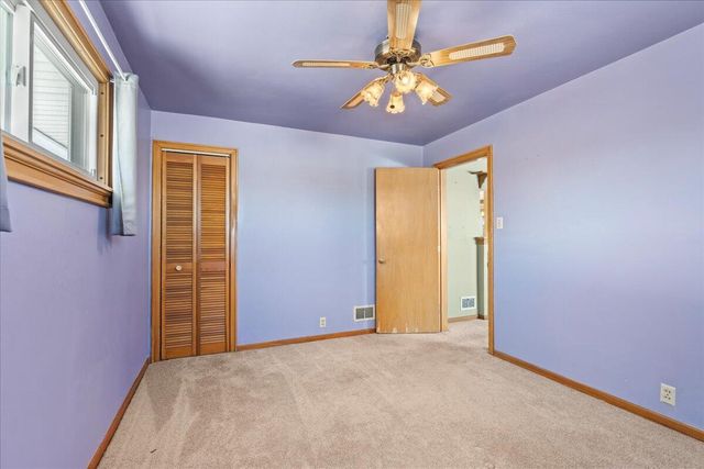 1622 Jackson STREET, Manitowoc, WI 54220