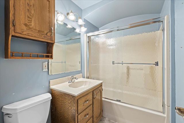 1622 Jackson STREET, Manitowoc, WI 54220