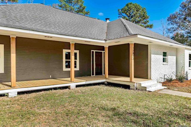 12833 Port Hudson Pride Rd, Zachary, LA 70791