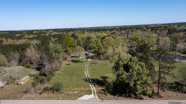 12833 Port Hudson Pride Rd, Zachary, LA 70791