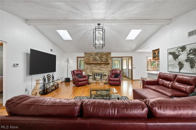 2433 Fontana Street NW, Massillon, OH 44646