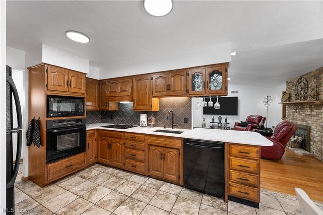 2433 Fontana Street NW, Massillon, OH 44646