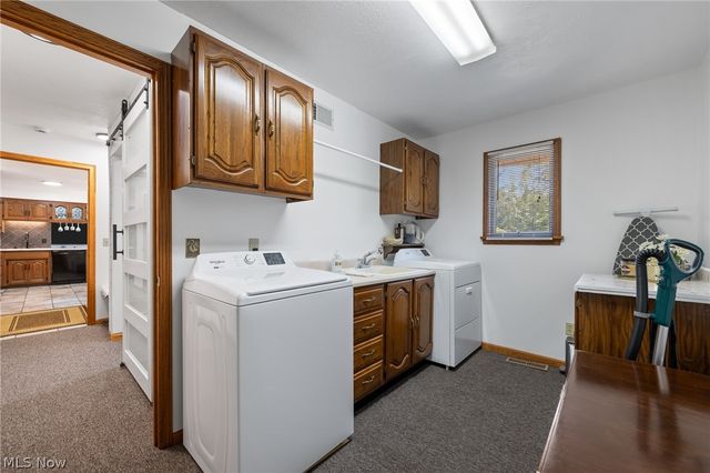 2433 Fontana Street NW, Massillon, OH 44646