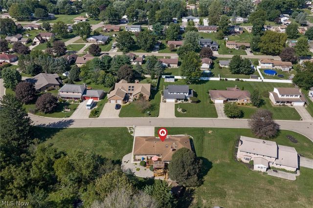 2433 Fontana Street NW, Massillon, OH 44646