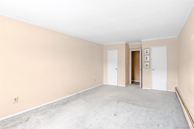 124 S Park Ave 2-S, Rockville Centre, NY 11570