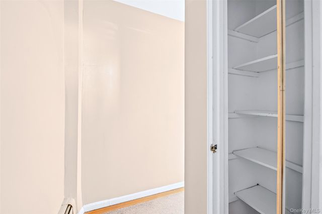 124 S Park Ave 2-S, Rockville Centre, NY 11570