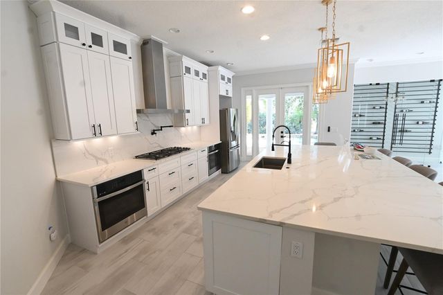 6119 FOXFIELD COURT, Windermere, FL 34786