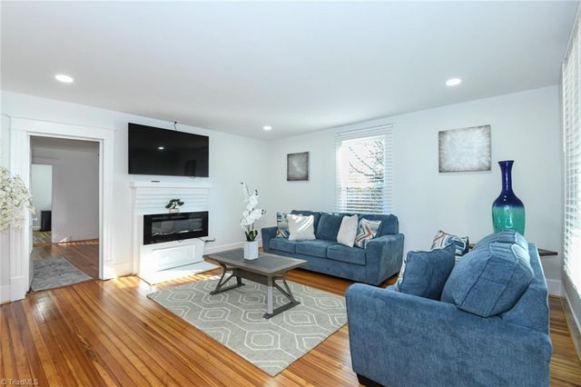 617 Lindsey Street, Reidsville, NC 27320