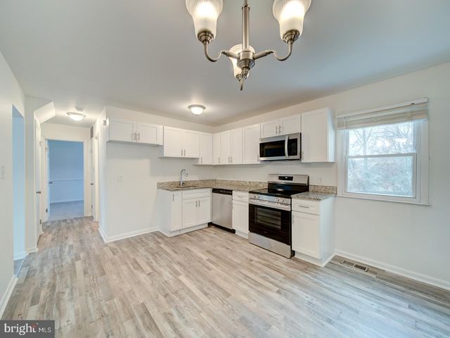 13790 MUSKET CT, Woodbridge, VA 22193