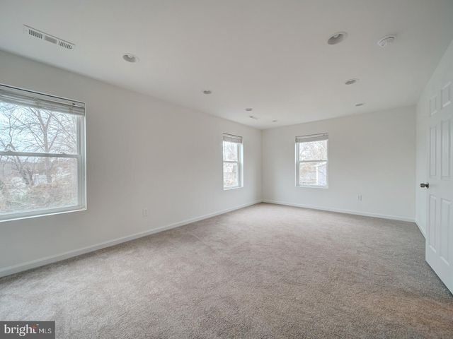 13790 MUSKET CT, Woodbridge, VA 22193