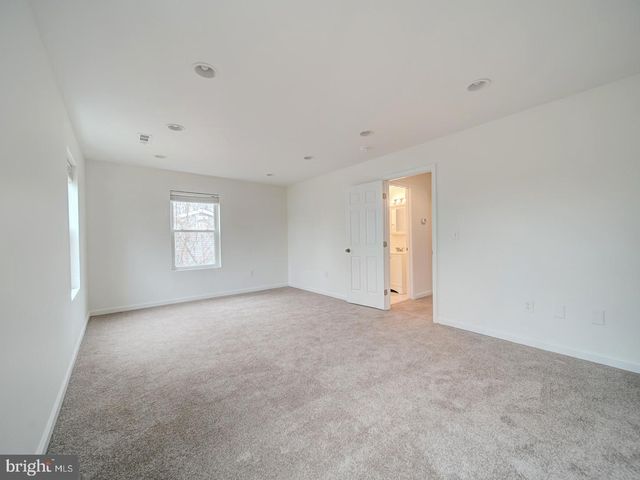 13790 MUSKET CT, Woodbridge, VA 22193