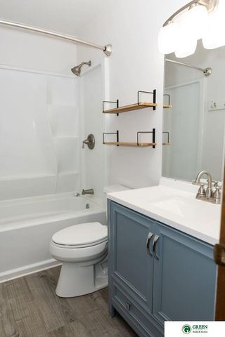 37 Edison Avenue, York, NE 68467