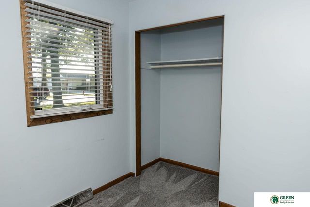 37 Edison Avenue, York, NE 68467