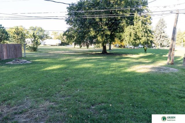 37 Edison Avenue, York, NE 68467