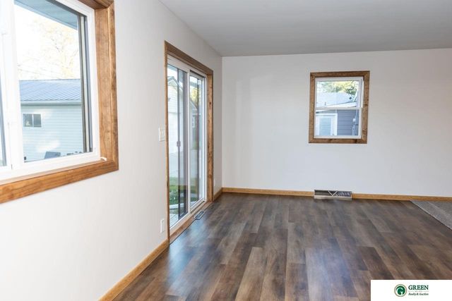 37 Edison Avenue, York, NE 68467