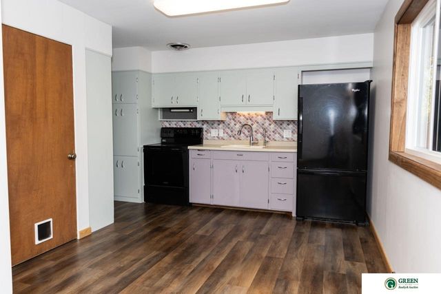 37 Edison Avenue, York, NE 68467