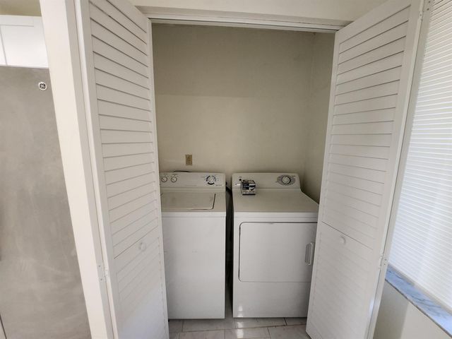 903 NW 79th Terrace, Plantation, FL 33324