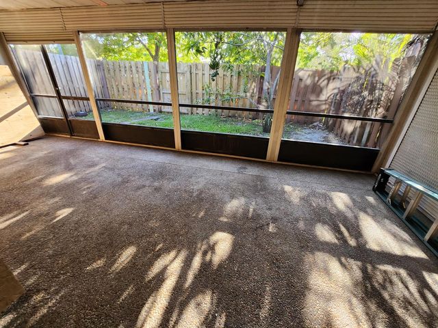 903 NW 79th Terrace, Plantation, FL 33324