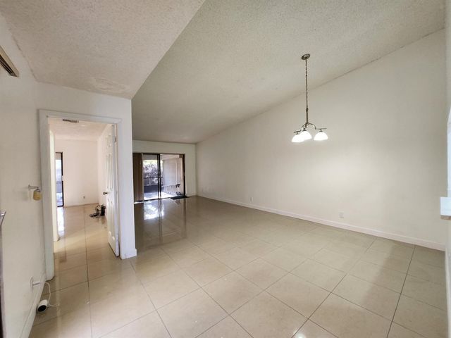 903 NW 79th Terrace, Plantation, FL 33324