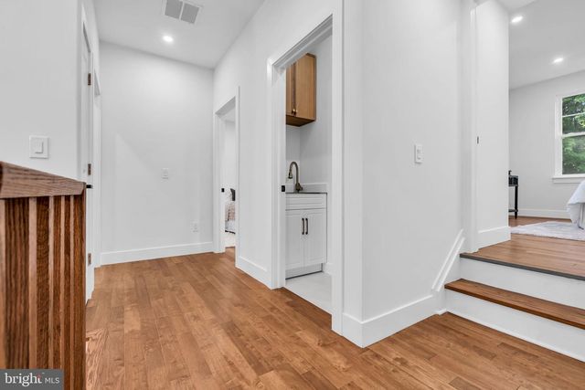 15 HILLSIDE RD, Princeton, NJ 08540