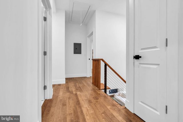 15 HILLSIDE RD, Princeton, NJ 08540