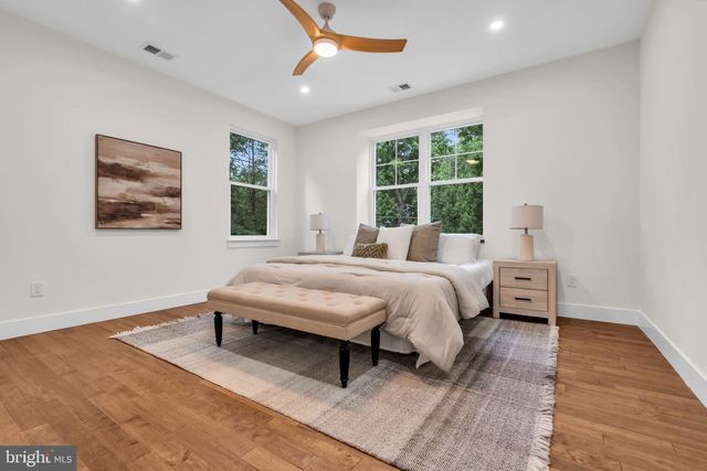 15 HILLSIDE RD, Princeton, NJ 08540