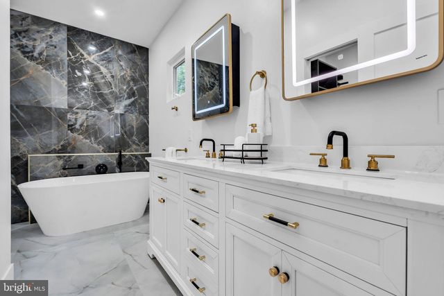 15 HILLSIDE RD, Princeton, NJ 08540