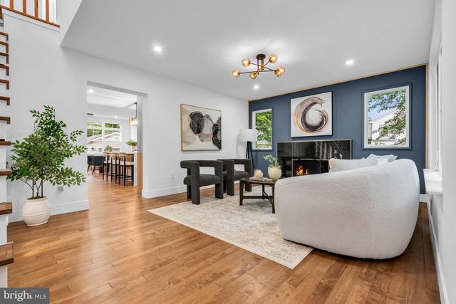 15 HILLSIDE RD, Princeton, NJ 08540