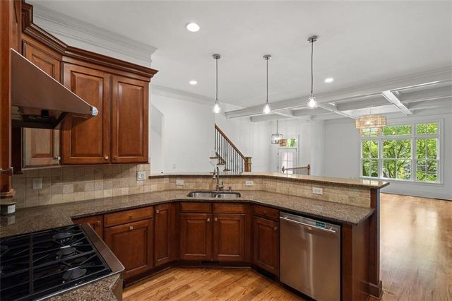3045 Stone Gate Drive, Atlanta, GA 30324