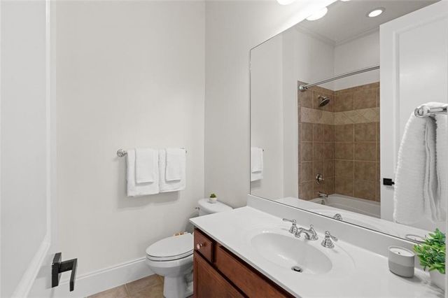 3045 Stone Gate Drive, Atlanta, GA 30324
