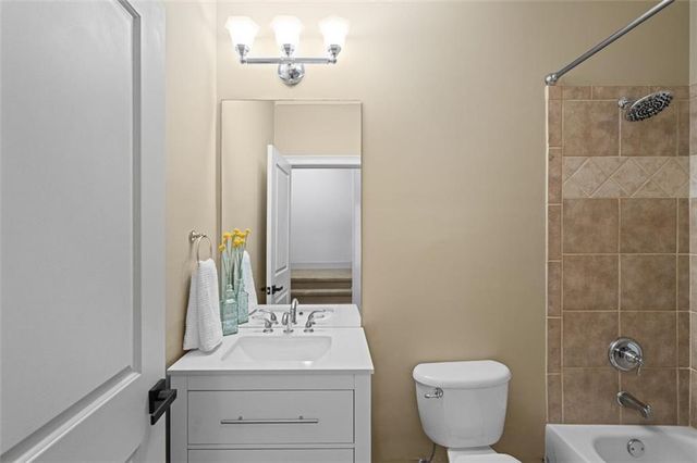 3045 Stone Gate Drive, Atlanta, GA 30324